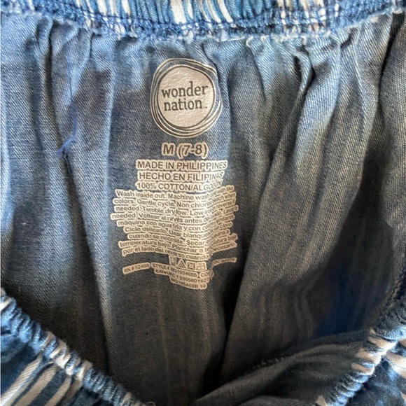 Girls‎ Striped Jumpsuit - Picture 3 of 3